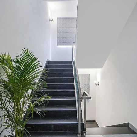 Fabhotel Prime Cloud 5 Studios Hyderabad Ngoại thất bức ảnh